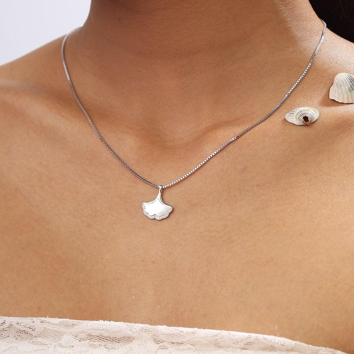 Coastal Chic | 925 Silver Pendant with Chain