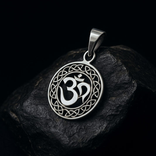ॐ OM | 925 Silver Pendant